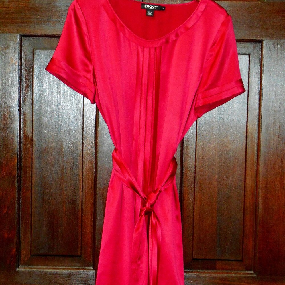 DKNY 100% Silk Rose Colored Dress Size 6
